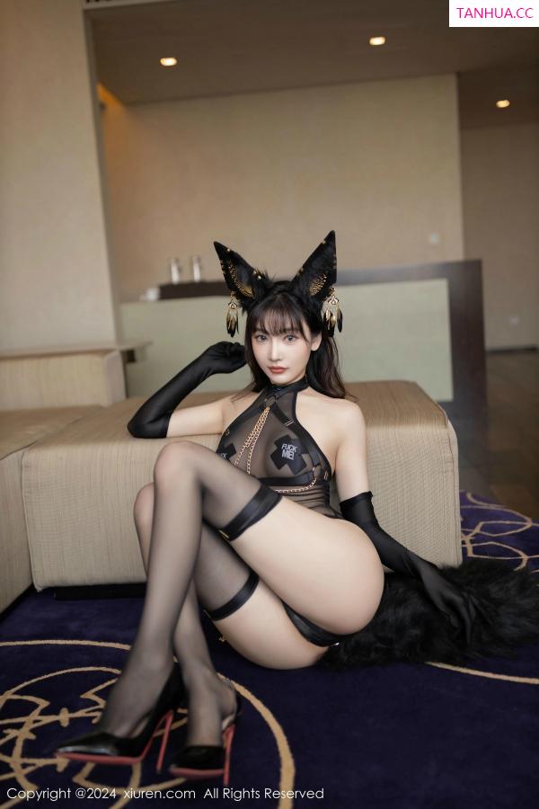 陆萱萱  [XiuRen]高清写真图 2024.11.21 No.9483 陆萱萱 黑丝美腿第26张图片